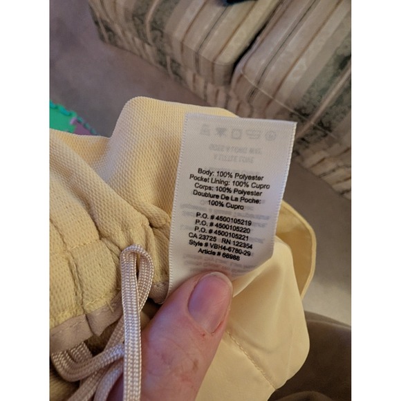 Wilfred Aritzia Paperbag Waist Shorts Butter Yellow High Rise Tie Belt- Size 10 - Picture 5 of 7